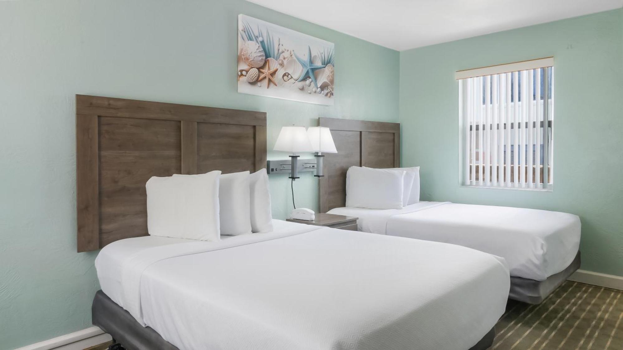 Ocean Court Beachfront Hotel Дейтона-Бич Экстерьер фото