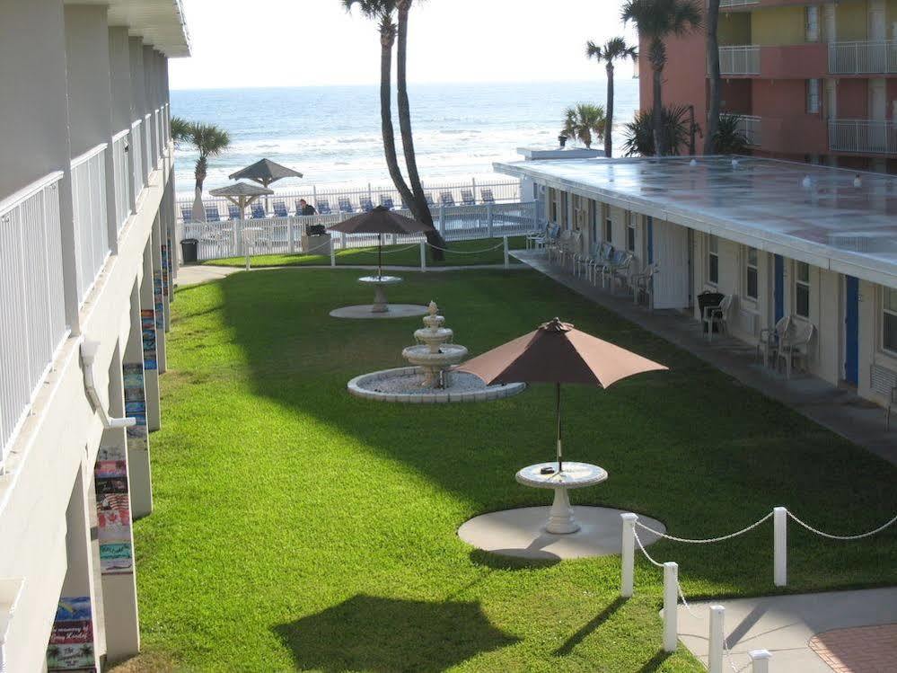 Ocean Court Beachfront Hotel Дейтона-Бич Экстерьер фото